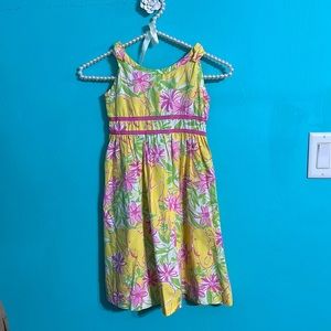 Lilly Pulitzer Girls White Label Dress size 6 with Elephant & Floral Pattern